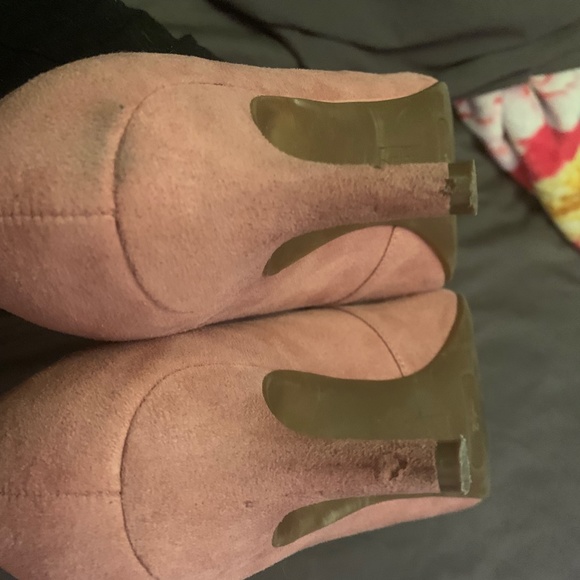 Pink heels - Picture 6 of 12